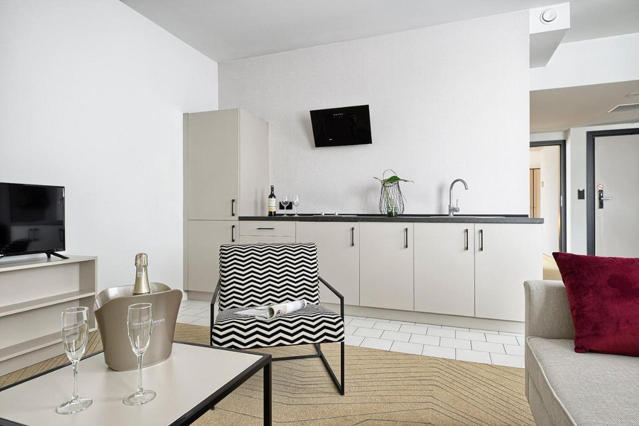 Готель Arche Krakowska 4*
